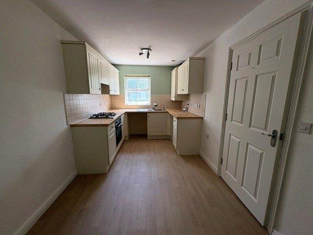 Property Image 5d216da2-8342-40aa-9aaa-ec8c8c4cf028