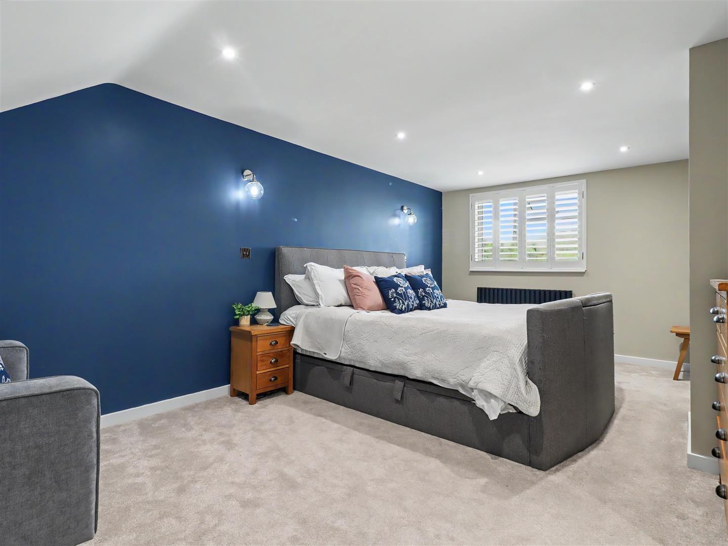 Property Image 5d23cbaa-5cbc-4840-9a5c-925b95e184d1