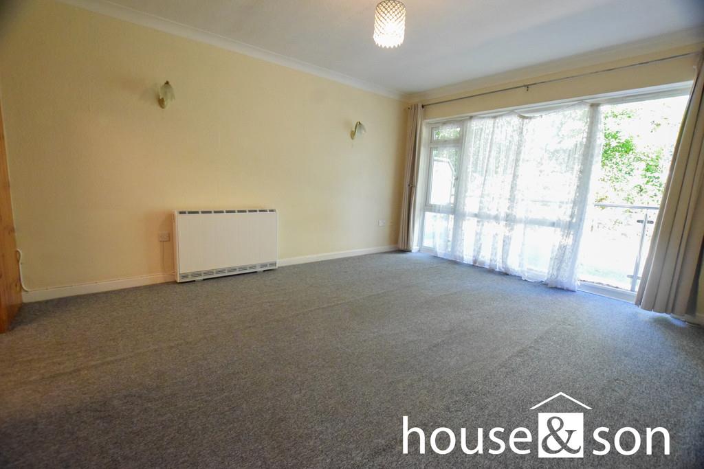 Property Image 5d279bcc-7f0e-4a19-8697-5b42dadd62c5