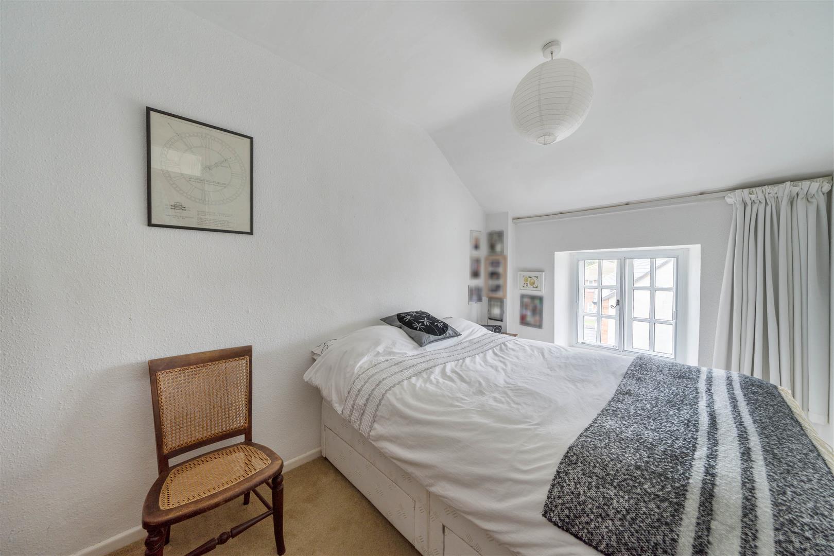 Property Image 5d2ec0c2-8849-4096-89f1-65a16a377af8