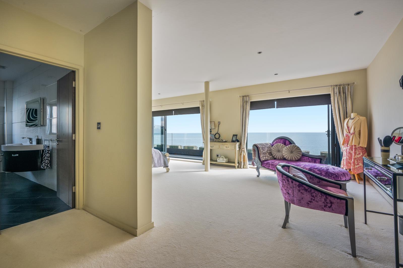 Property Image 5d3d36da-7a0d-4614-a2d8-b8c87d80f227