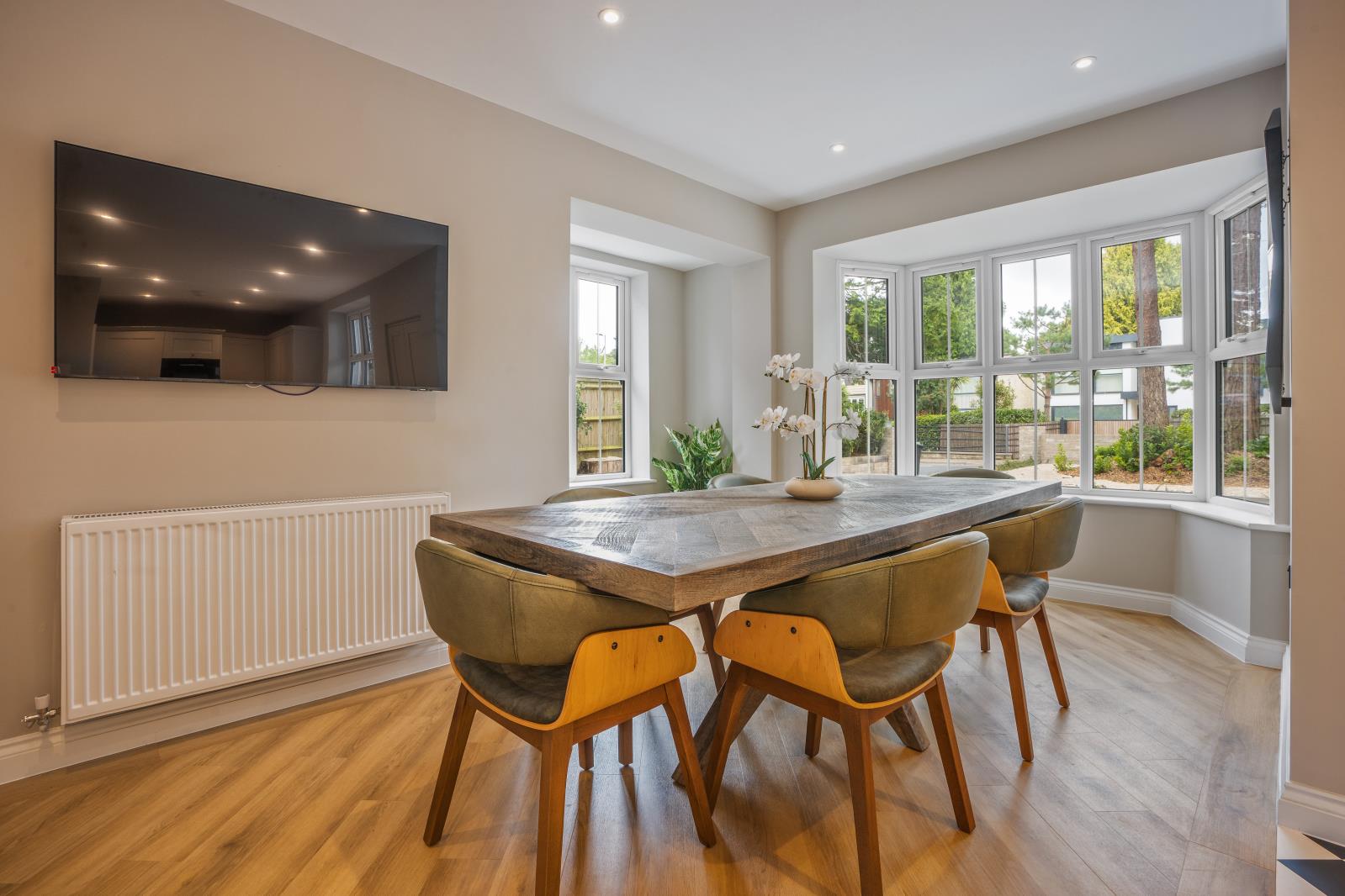 Property Image 5d462cdf-d498-4451-9ec4-929f4704f7b8