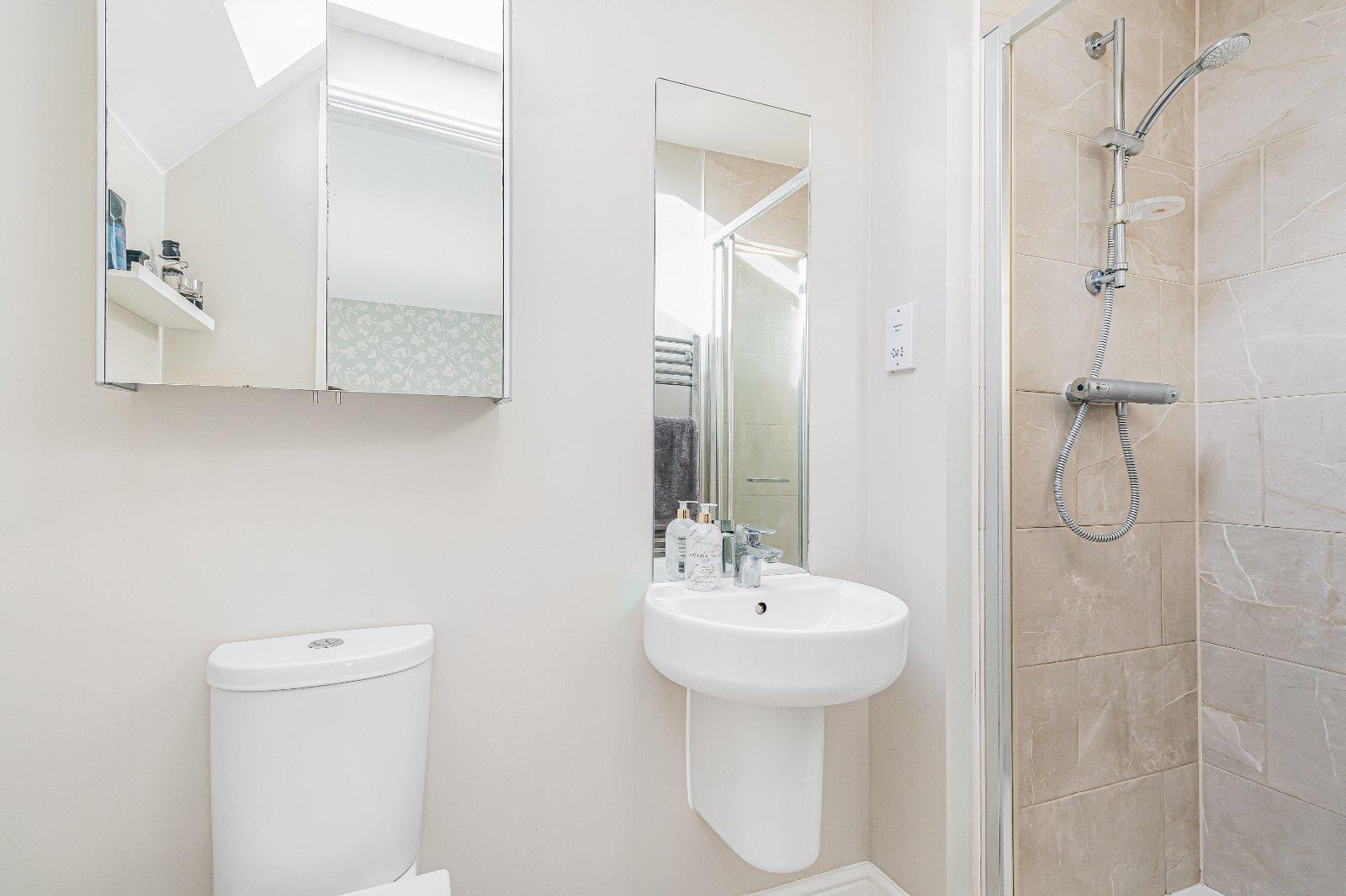 Property Image 5d5a7b60-a1d3-4b60-810e-741cd595d907
