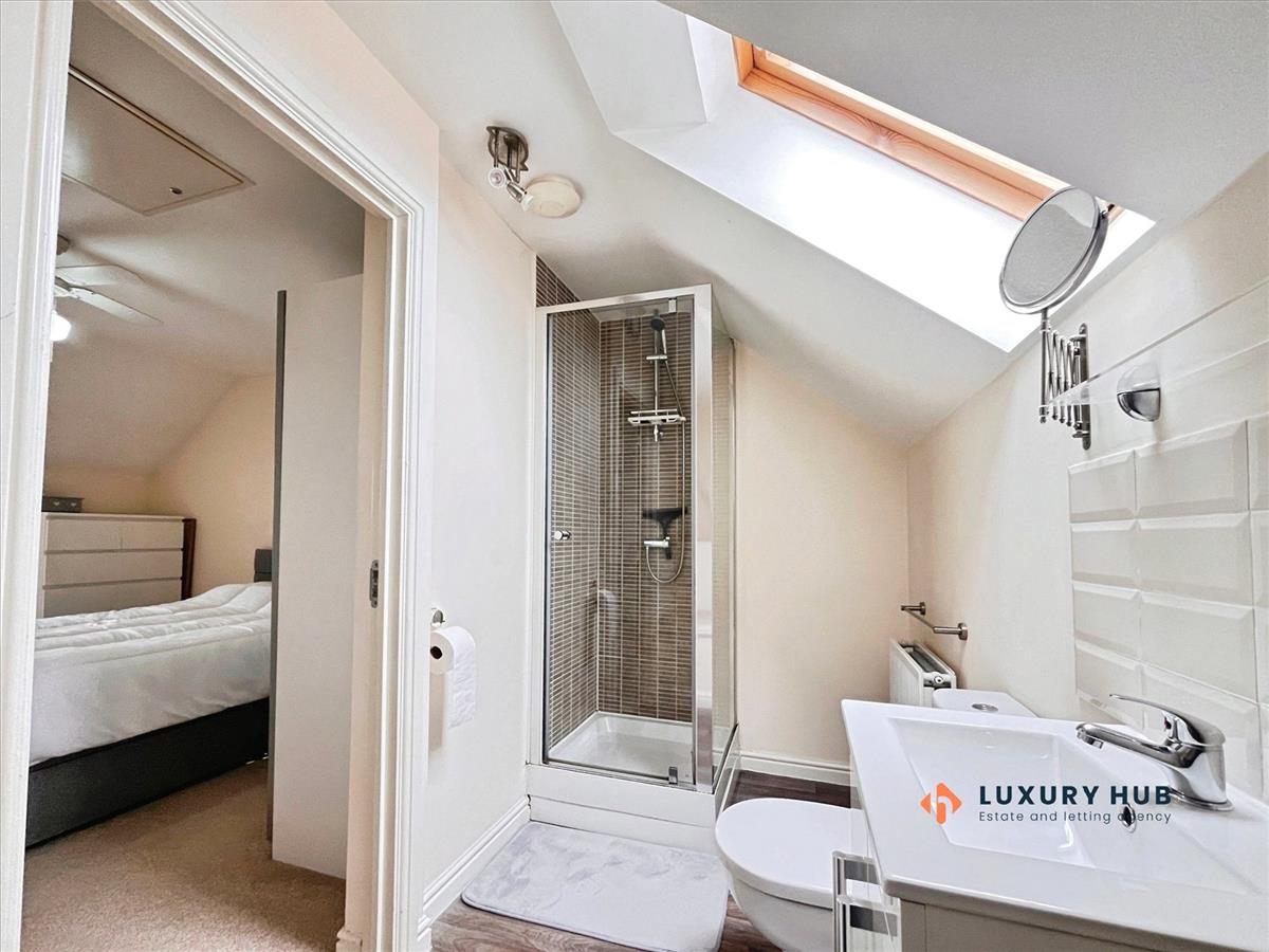 Property Image 5d63c184-d7e2-42e6-b23b-e3c80617fc8d