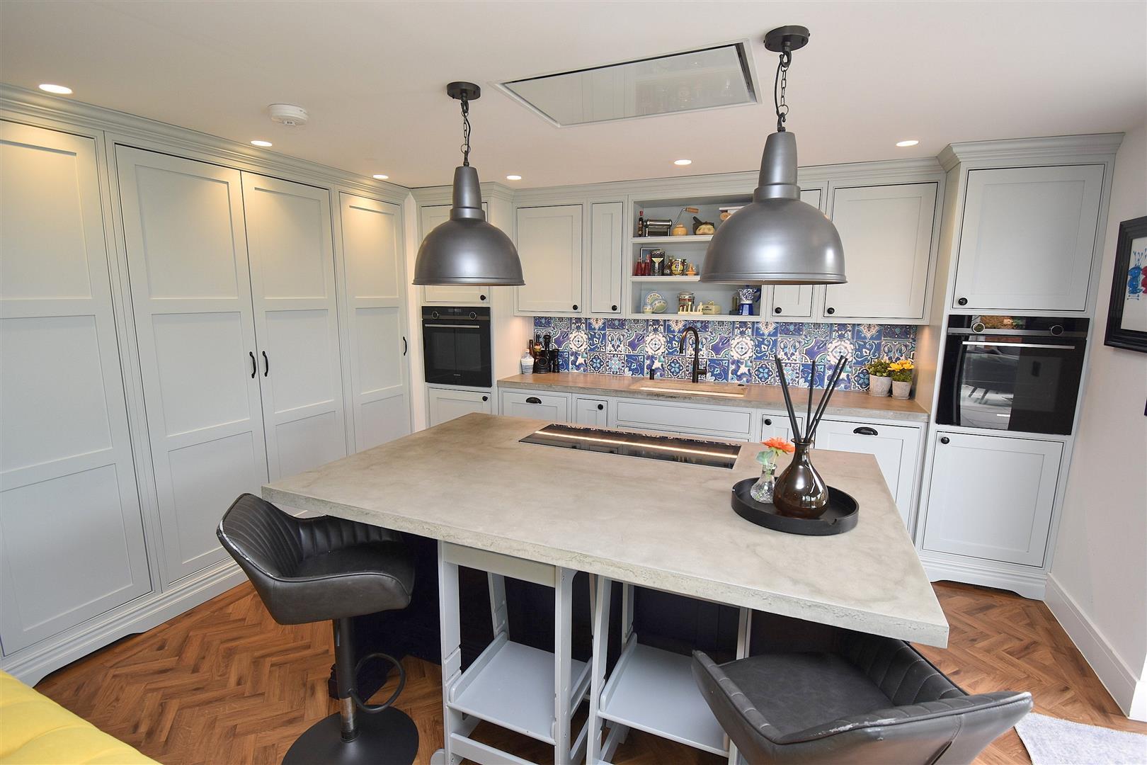 Property Image 5d658865-f63c-414d-9bde-3dc5d93b76b0
