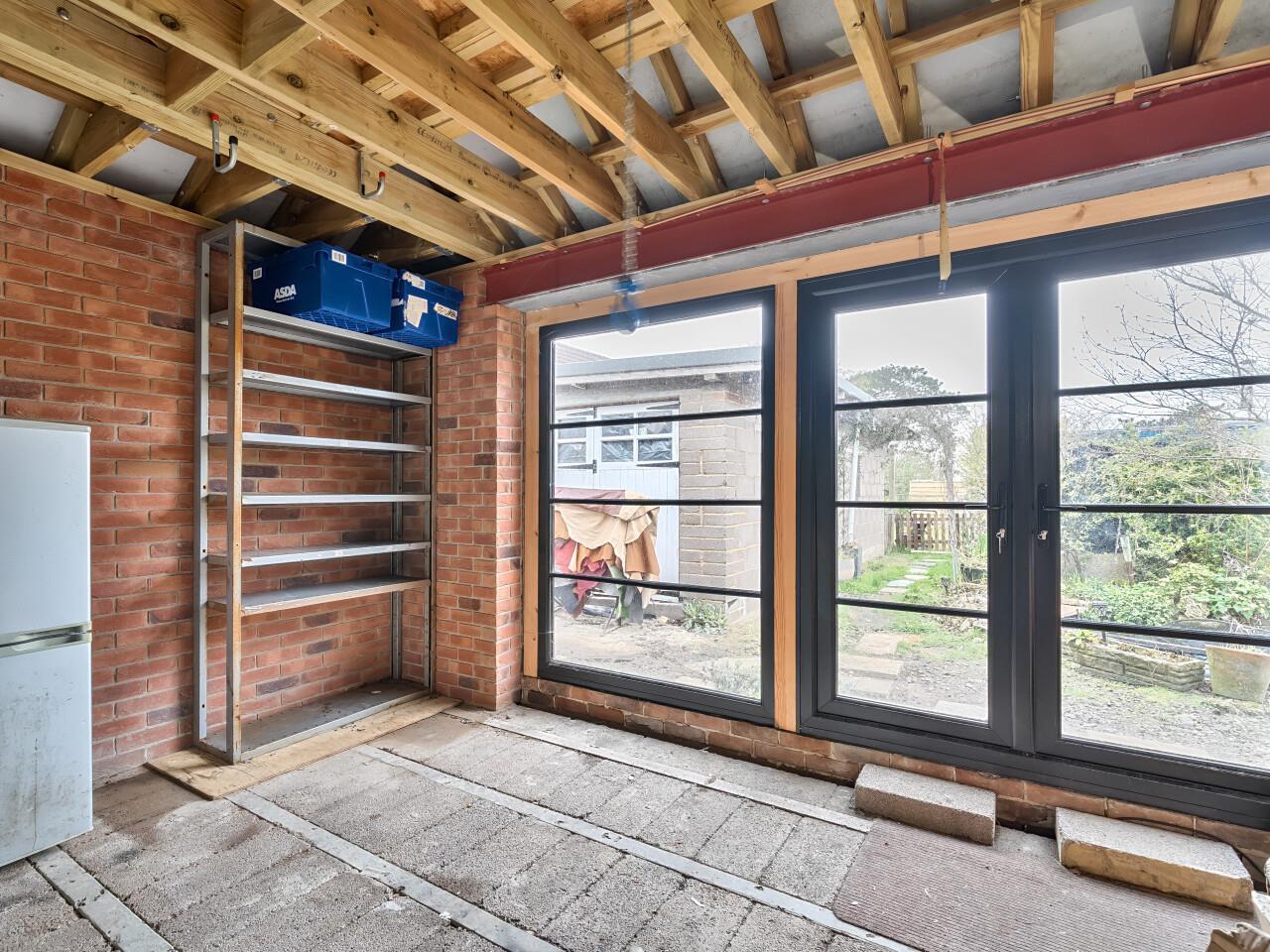 Property Image 5d66e804-abe6-4c10-8db9-20765593cd0f