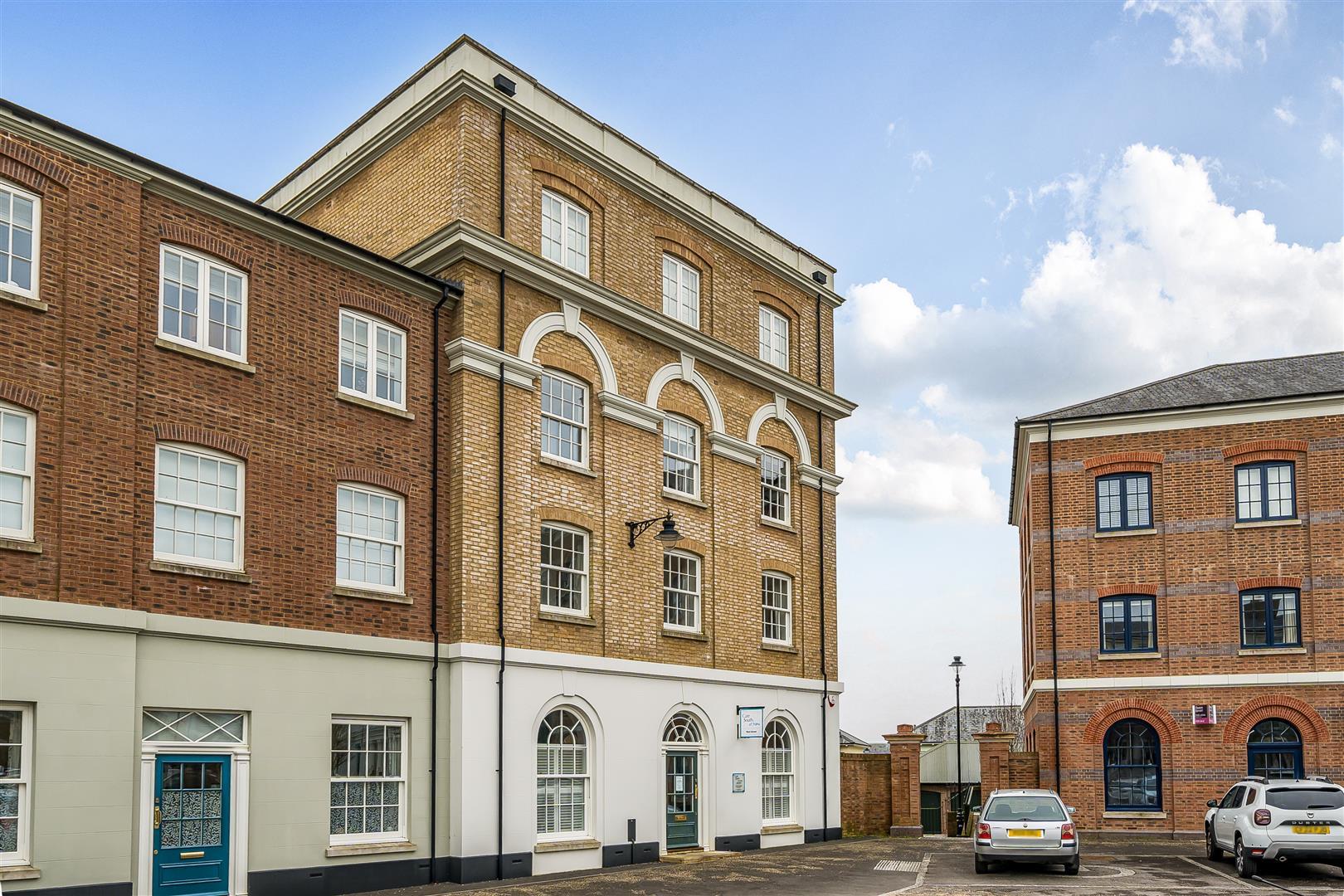 Property Image 5d694ae7-ad2a-40f8-b248-1fa519188c07