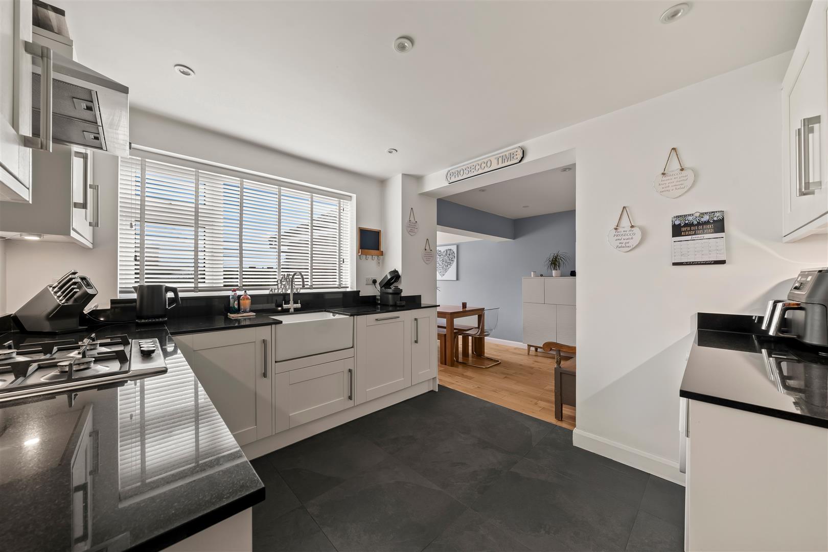 Property Image 5d8c5a3e-c3a5-429f-bce7-5b58aaeeefc7