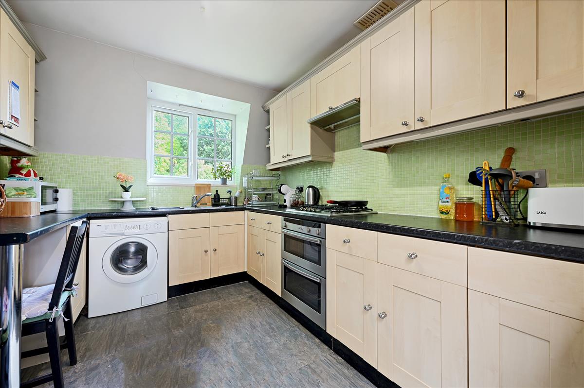 Property Image 5d8c90a6-0f3e-4e18-9bae-d987ddc7a1b8
