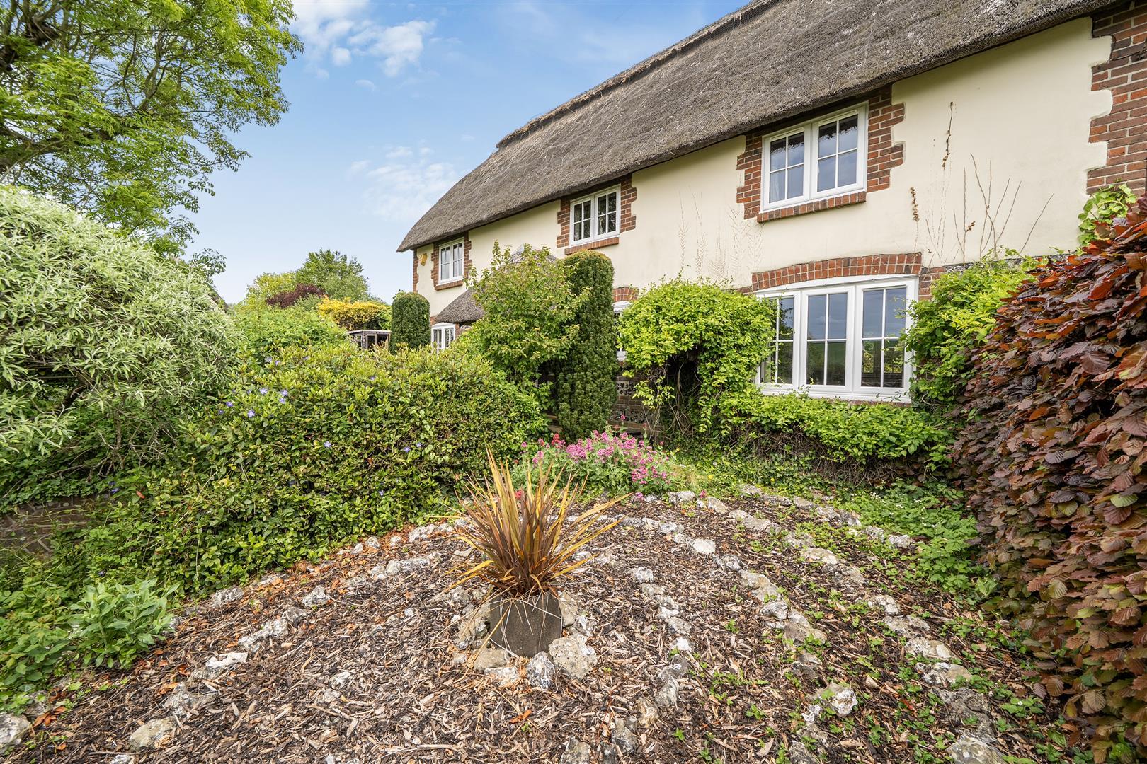 Property Image 5d8f7f80-4eee-45ff-8845-dd52e6964fdf