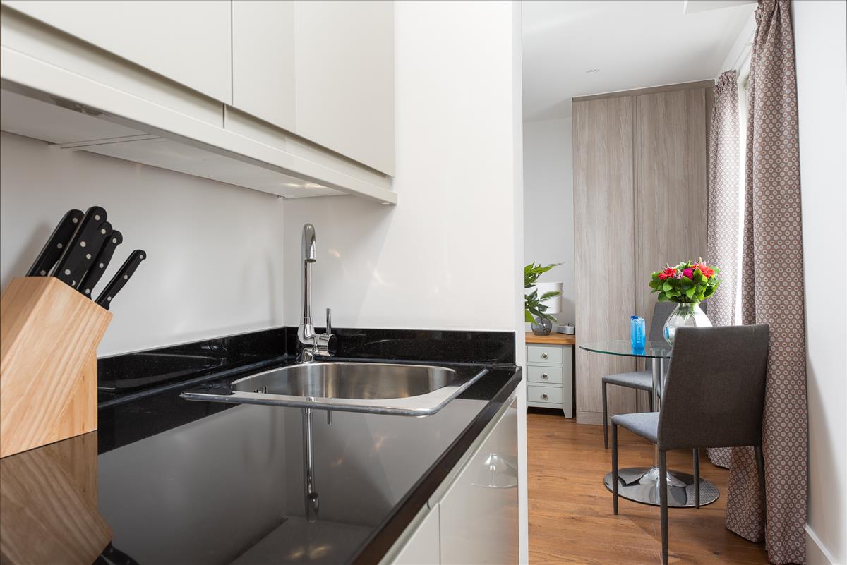 Property Image 5d912f4d-3a2c-44db-8c2e-edf9be510bf9