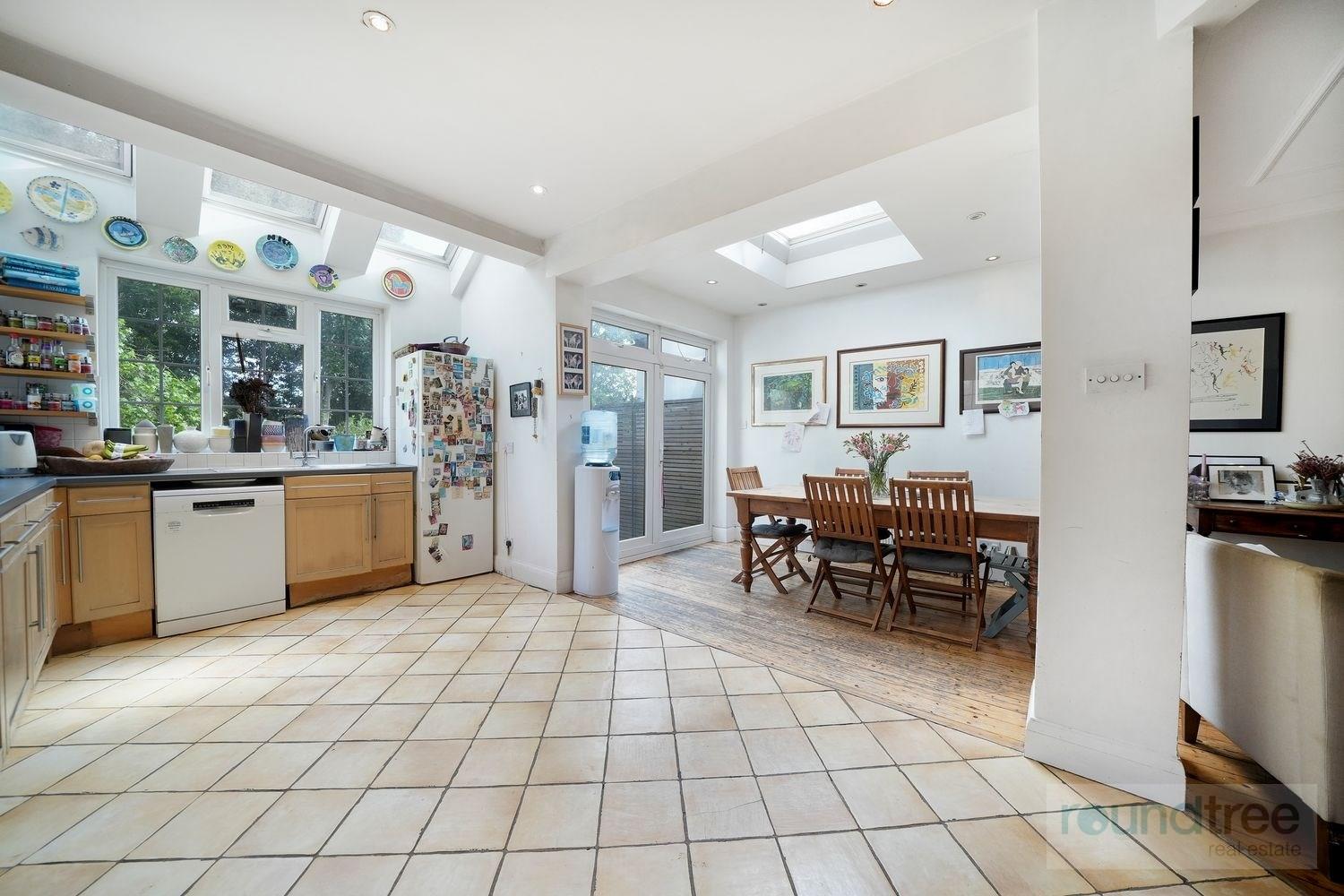 Property Image 5d914e7a-9da8-4f4f-a214-3ed0dd605cb3