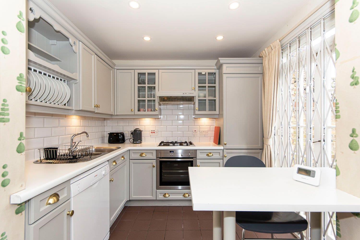 Property Image 5d96a01f-c46b-402a-a700-1f835e6c2a9e