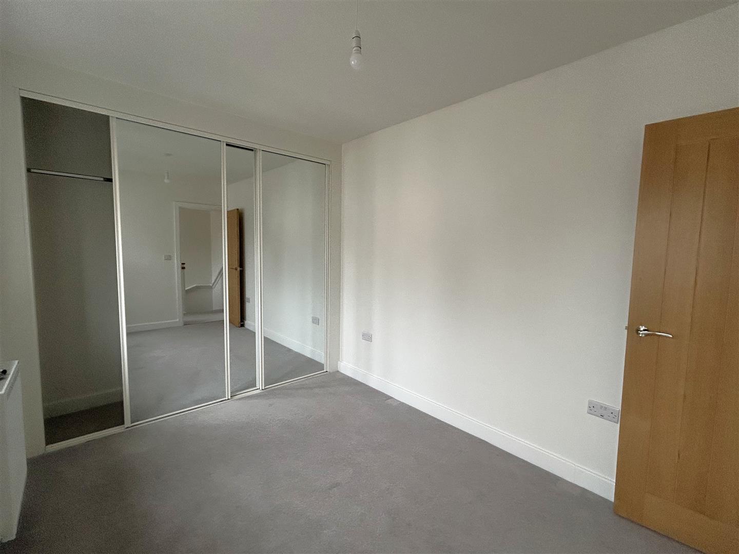 Property Image 5d97ba4f-3013-4546-809a-9f22d53b0a22