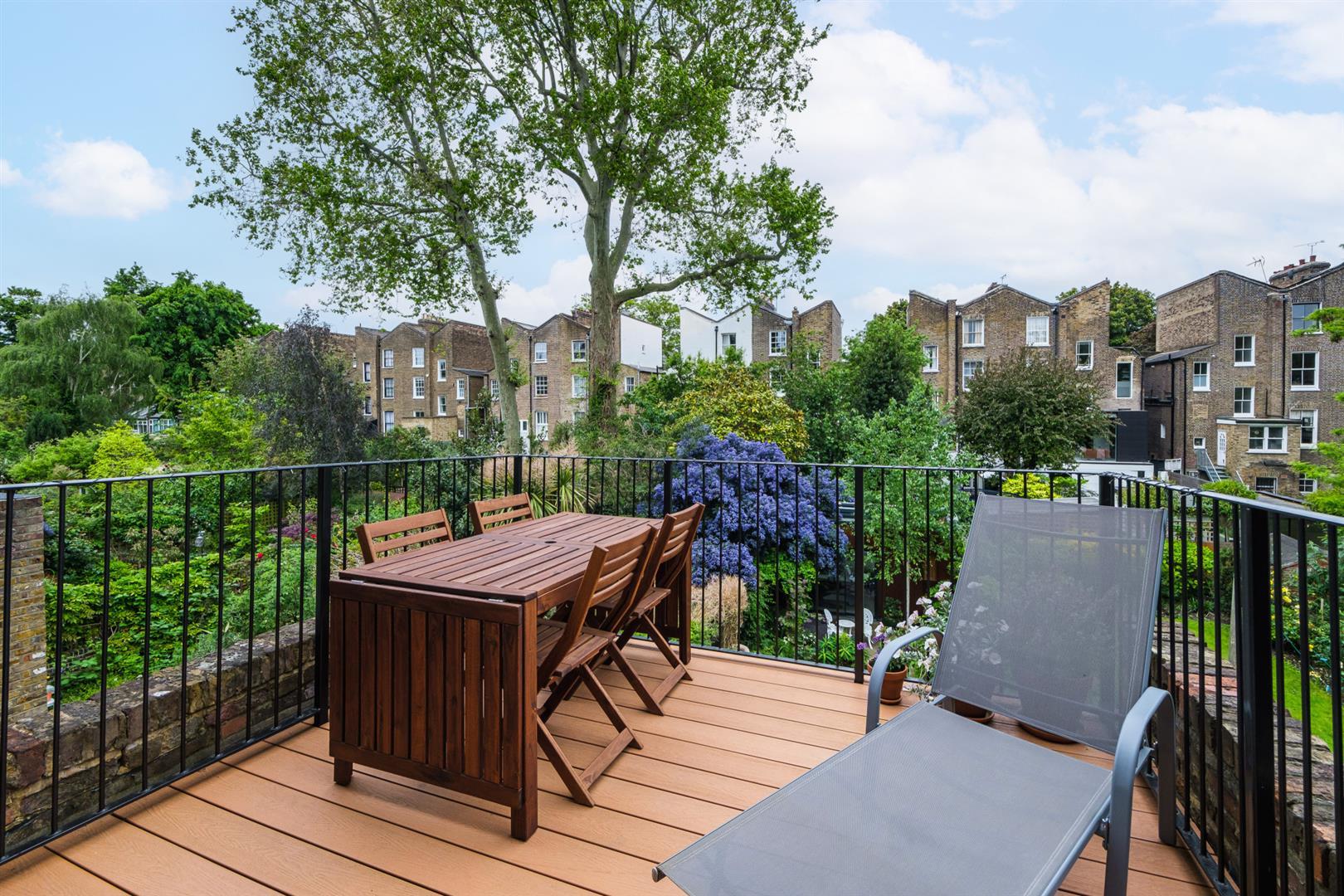 Property Image 5d9e13b4-4711-44af-9e08-ec984d62c4ed