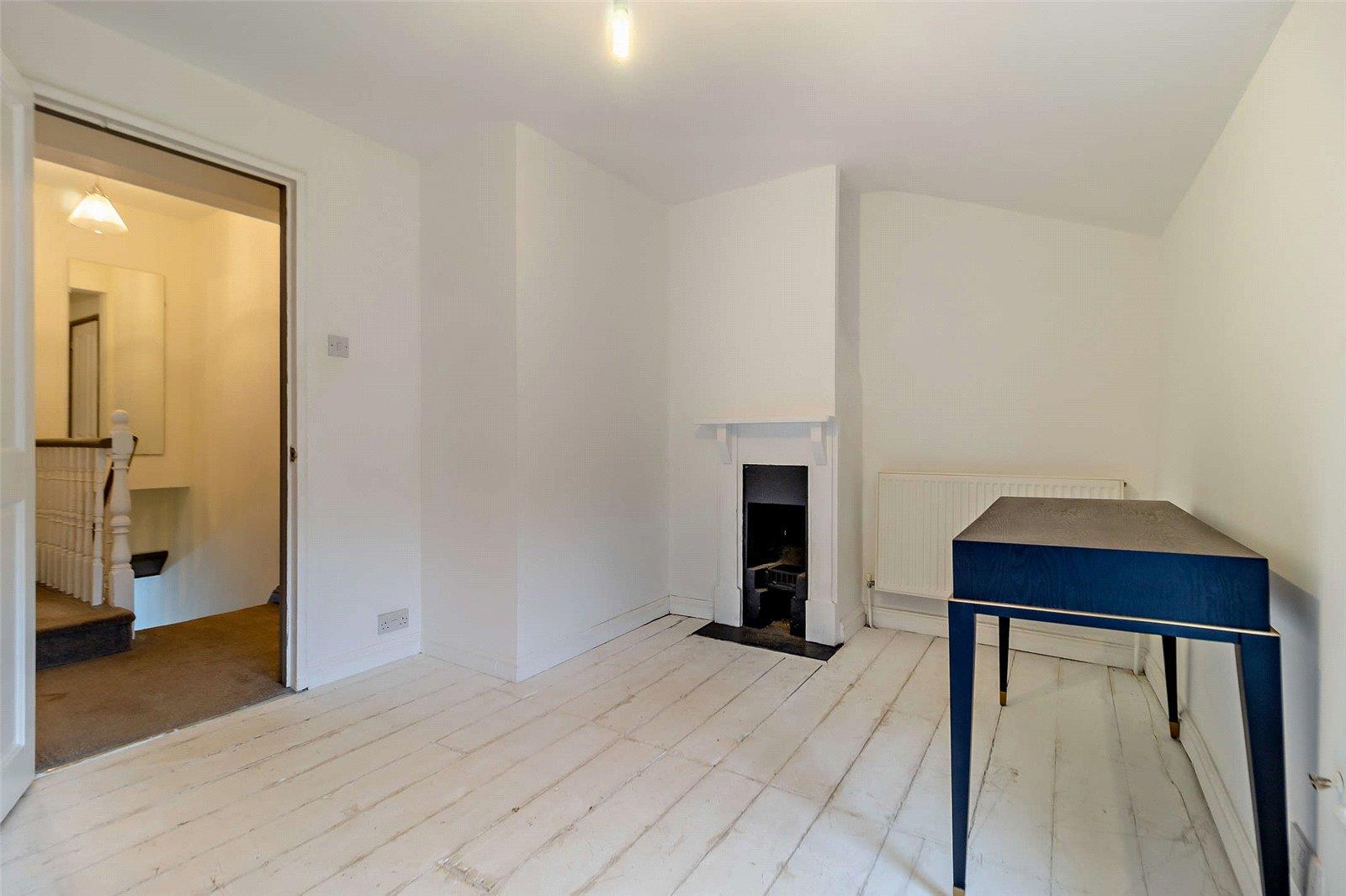 Property Image 5da25cd6-ce0a-49a2-9f9c-485663c53d9a