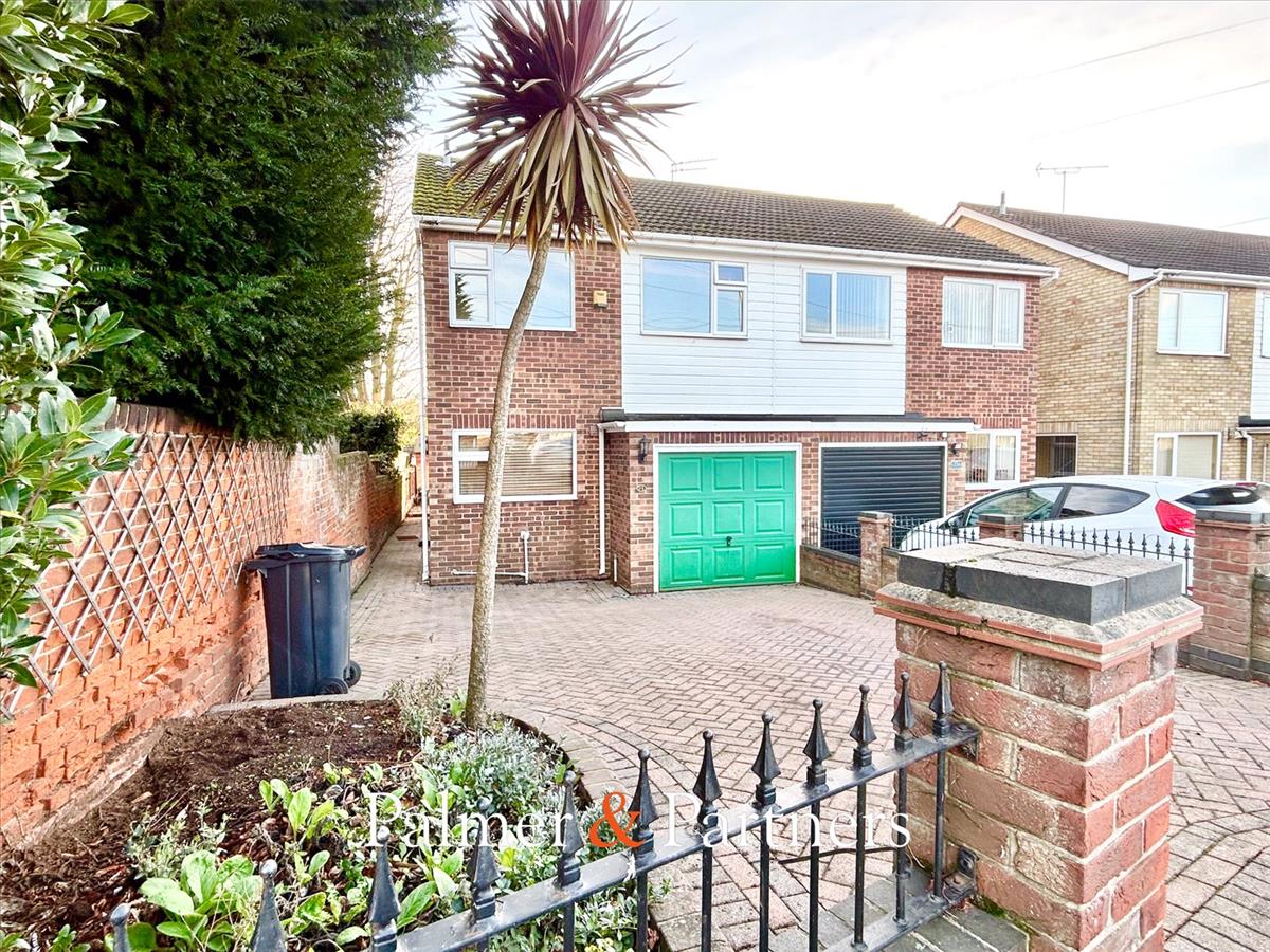 Property Image 5db099f0-0fef-4ca9-a5a4-7c4c0e2b8a35