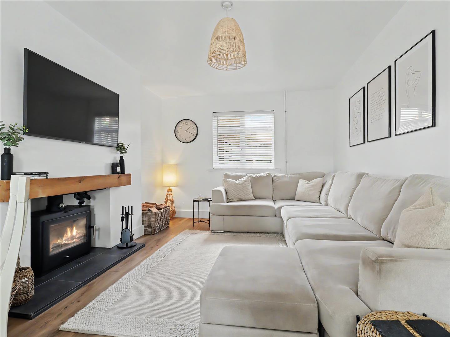 Property Image 5dd745b5-b8e1-4552-9c9b-c1f5c2e4afd0