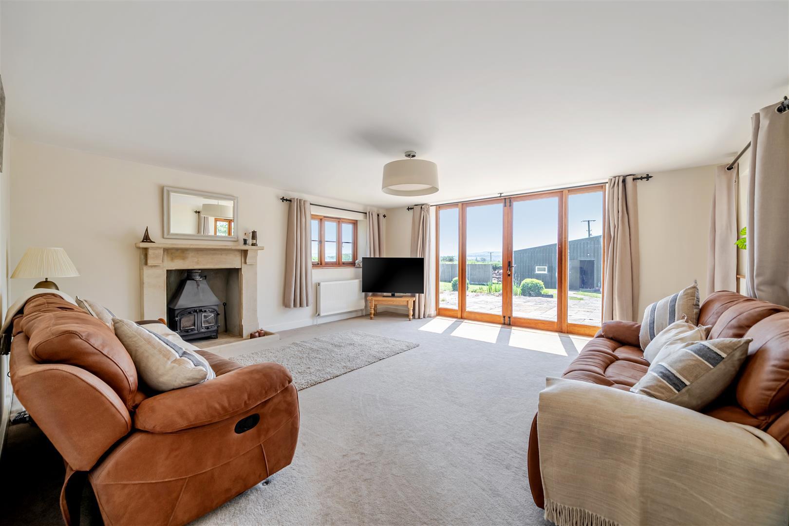 Property Image 5dd8ef5d-bc14-40de-861e-53491950cb99