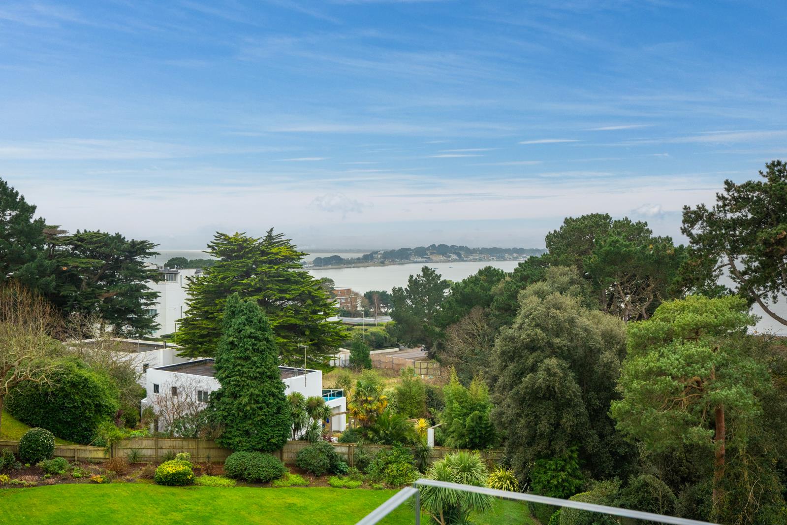 Property Image 5de21912-3f11-429f-8546-e6ef5695e779