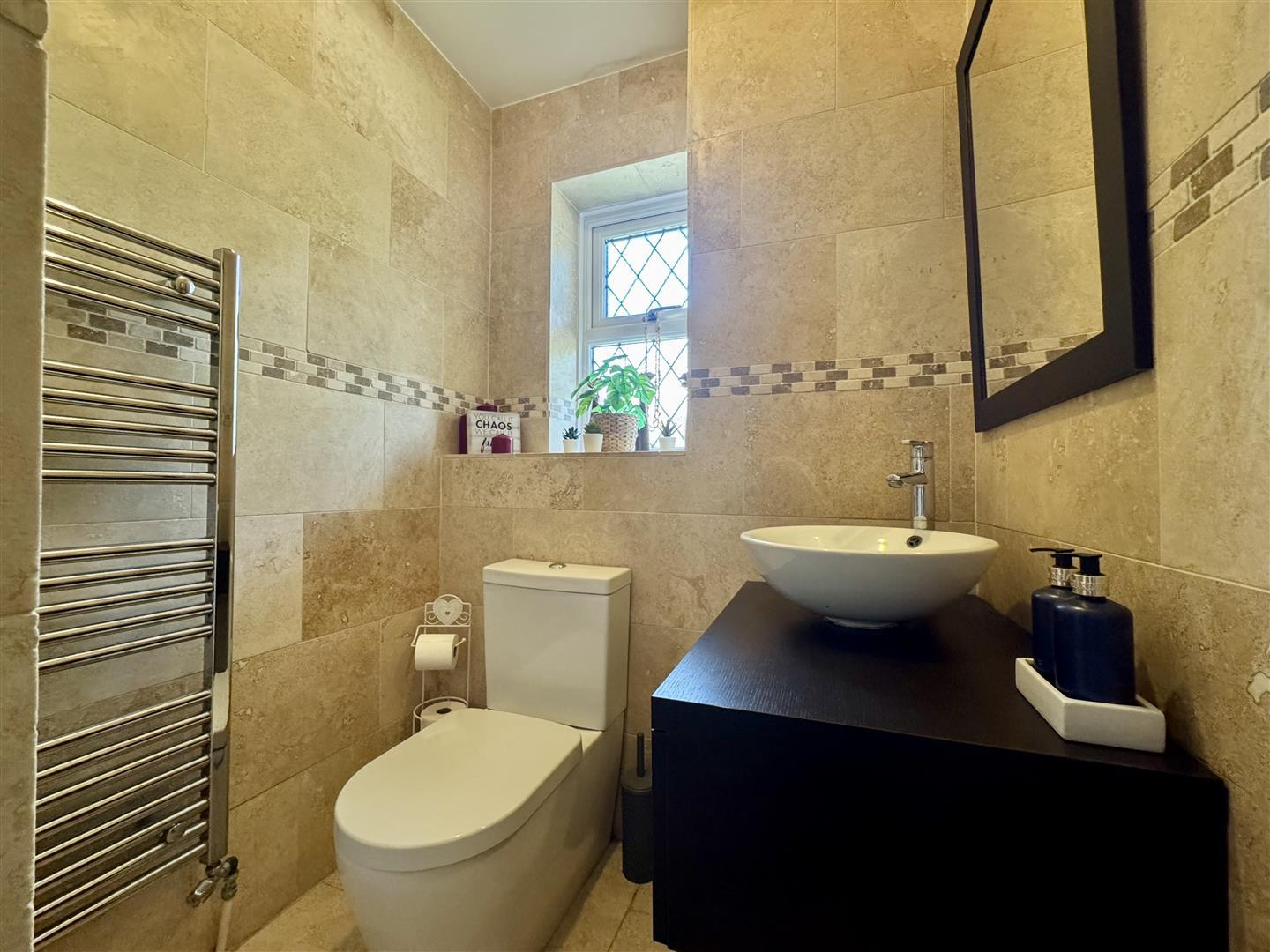 Property Image 5df4027d-def4-4ee4-a4ea-32664ad02749