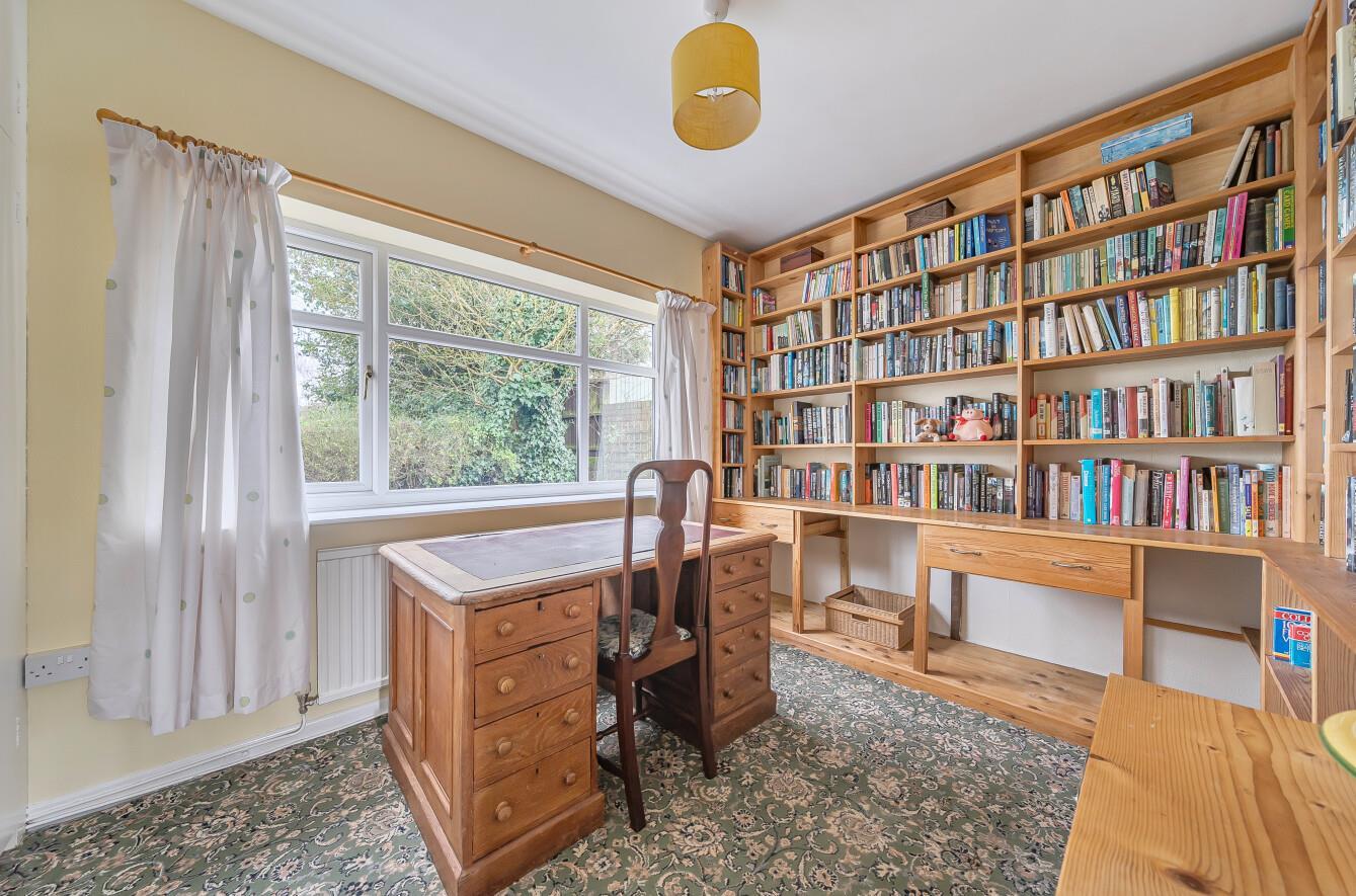 Property Image 5dff9b00-4291-42a8-b637-1927b9f58689