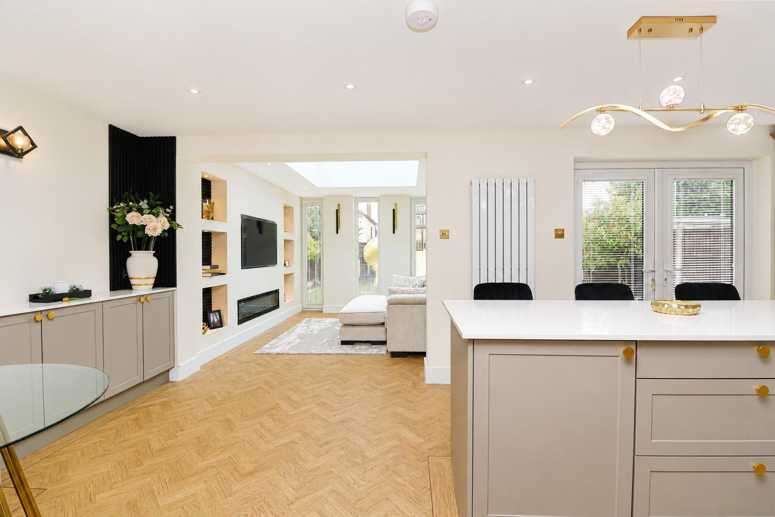 Property Image 5e0f2ea1-ab75-4667-a0b0-6df5bf95f99d