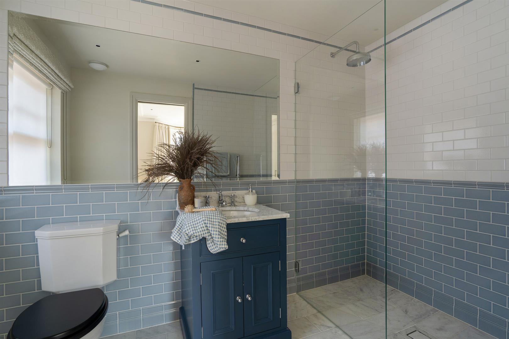 Property Image 5e0fe5ae-7e85-47b5-a34b-2bec432bf02b