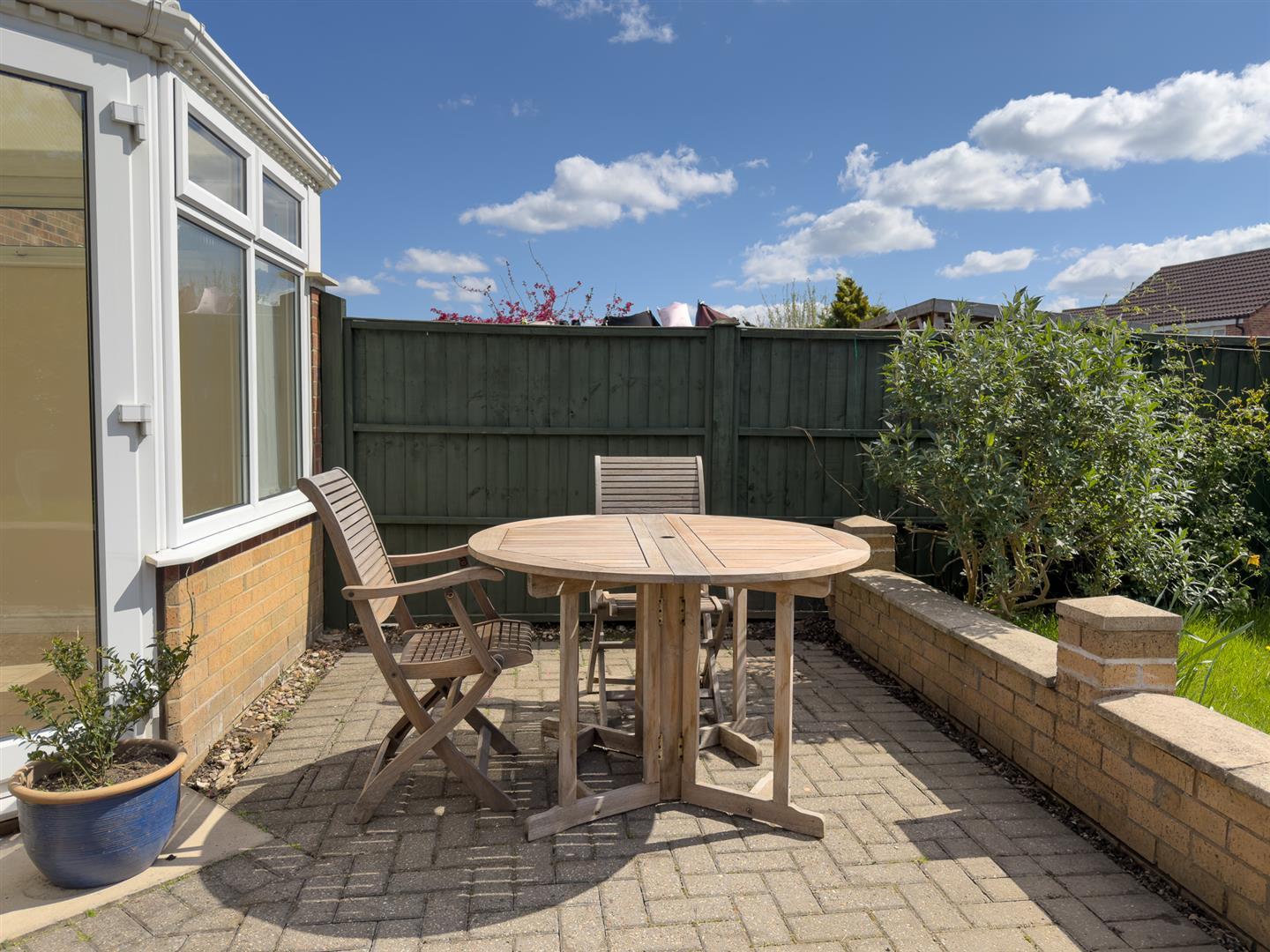 Property Image 5e12124e-eec3-47d4-a916-93ead282e82e