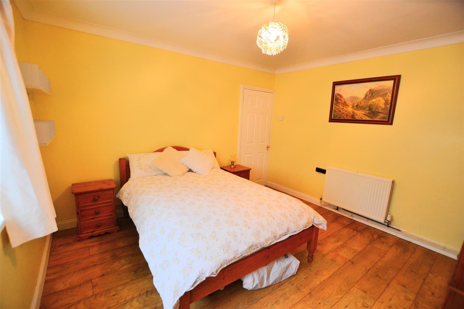 Property Image 5e157d44-7166-481f-a966-149c36c9a266