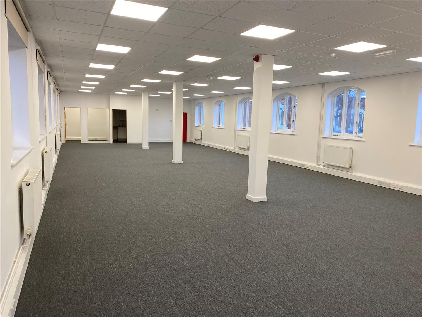 Property Image 5e176e83-3dce-40c3-8540-acba625e9919