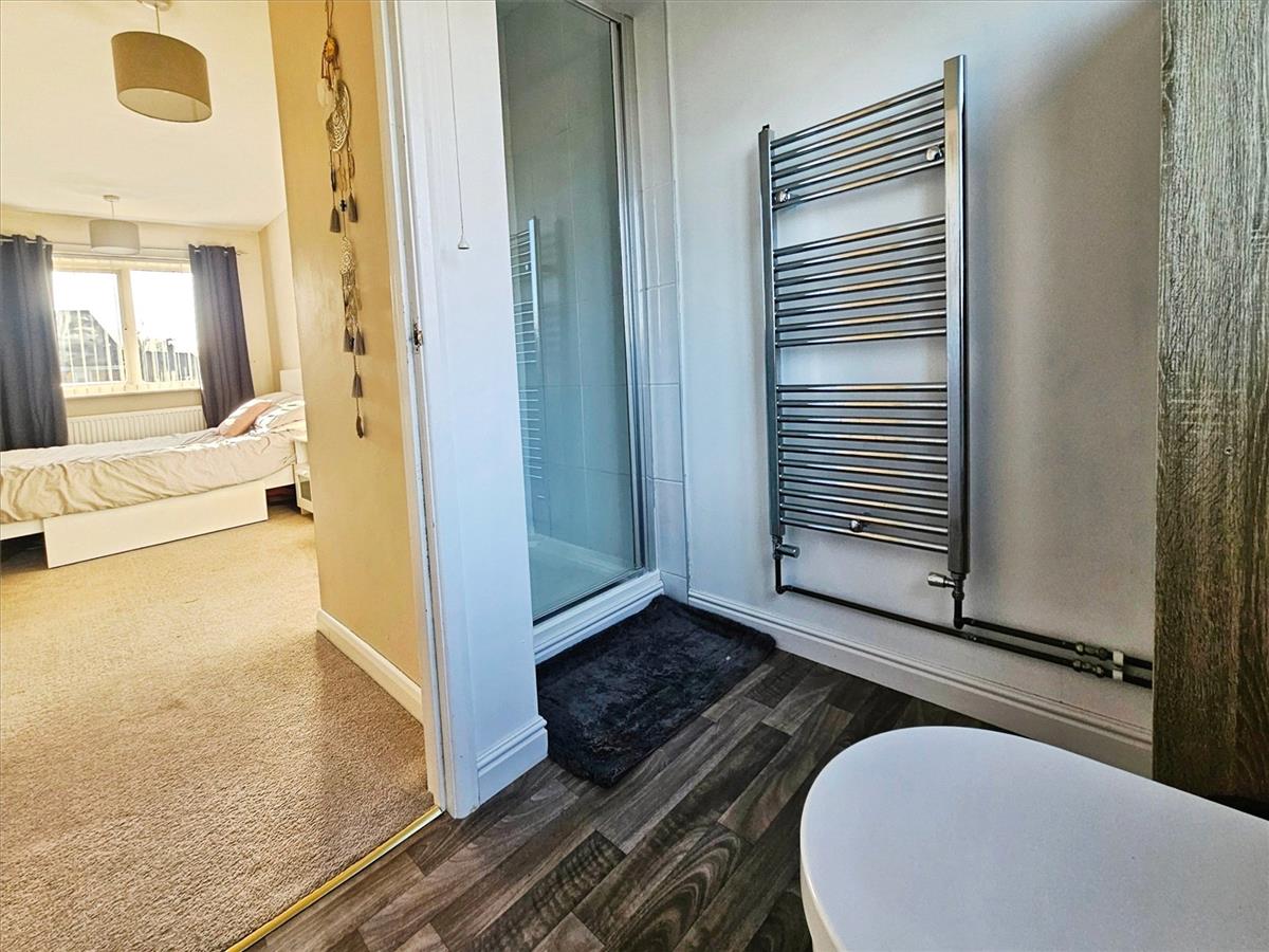 Property Image 5e1adb15-37ad-4af3-bb69-e5330692497e