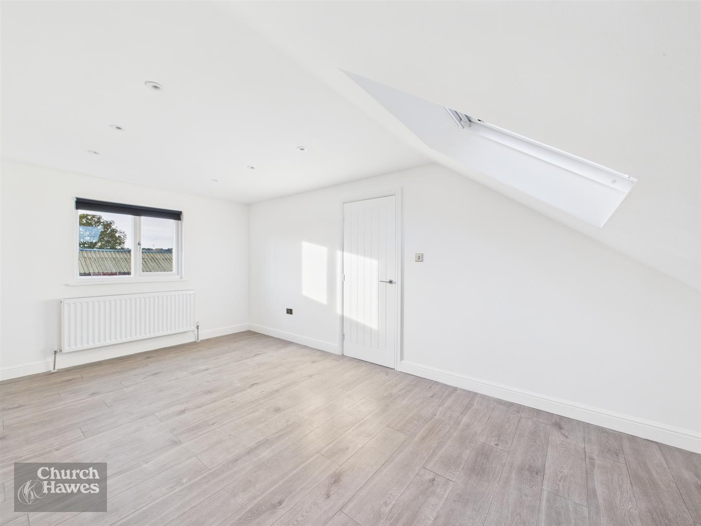 Property Image 5e1f382f-e395-42b5-be25-ff439429138e