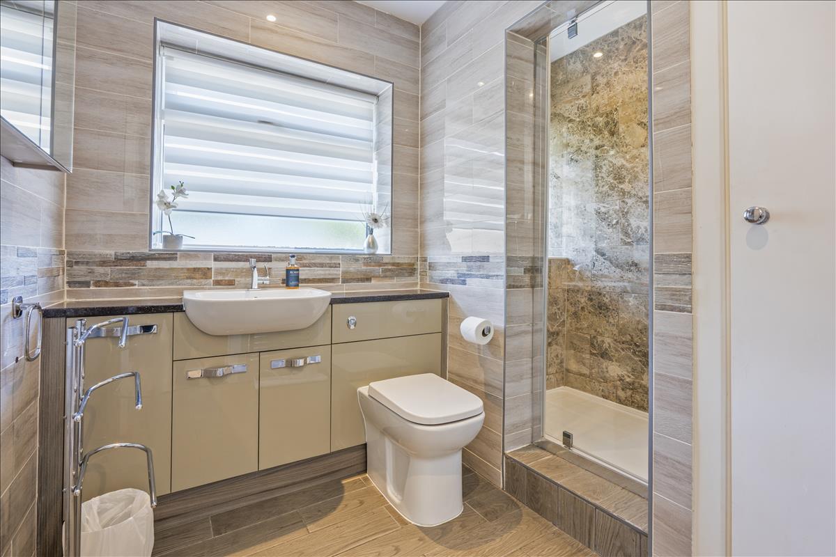 Property Image 5e2c690a-cd70-45c9-927e-cc064b947008