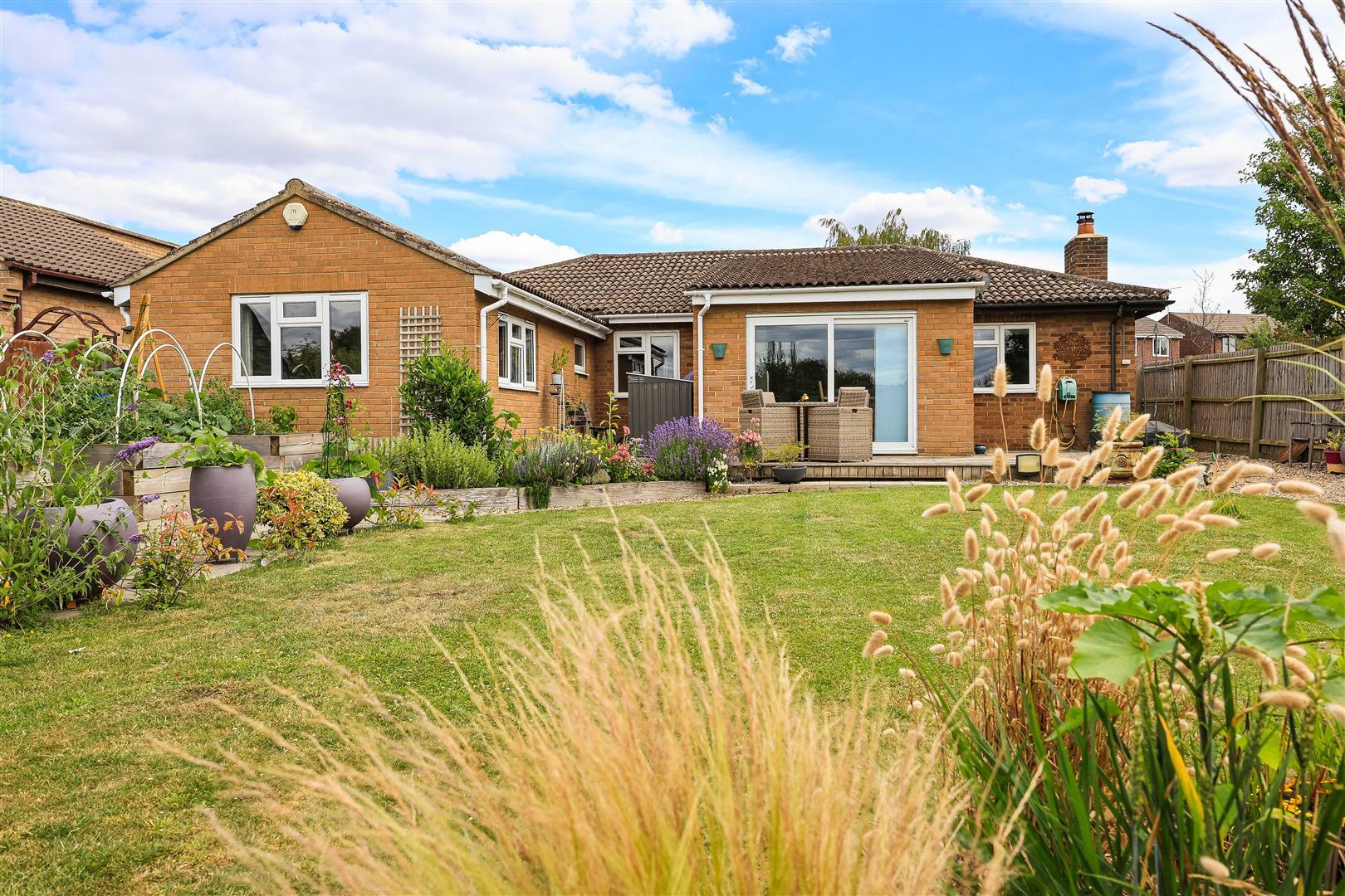 Property Image 5e304b2a-1d07-4b07-8e8f-c80008e5b94f