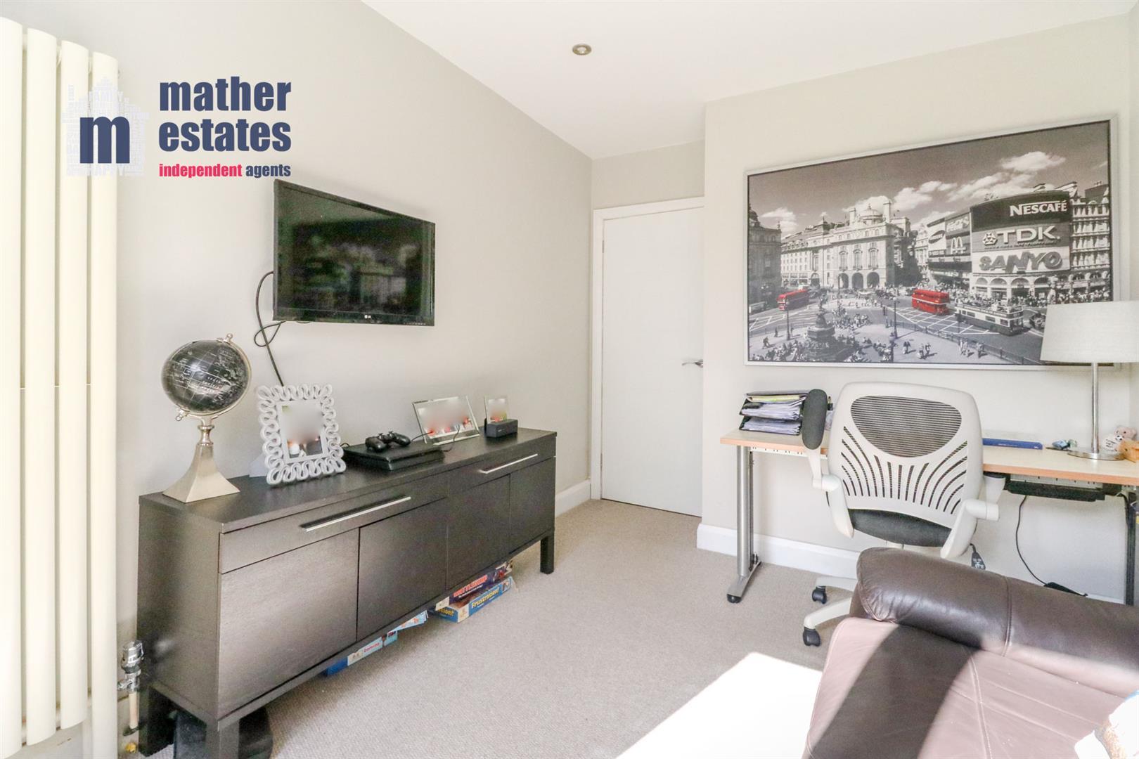 Property Image 5e317f7d-fb89-4d2c-8abc-5068e69b320b