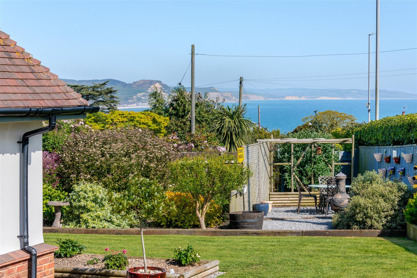 Property Image 5e58d982-6e6b-4a13-833b-f49a8abb364e
