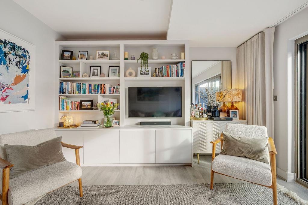 Property Image 5e77740a-ac3a-4b04-a0d4-ab0d52988817