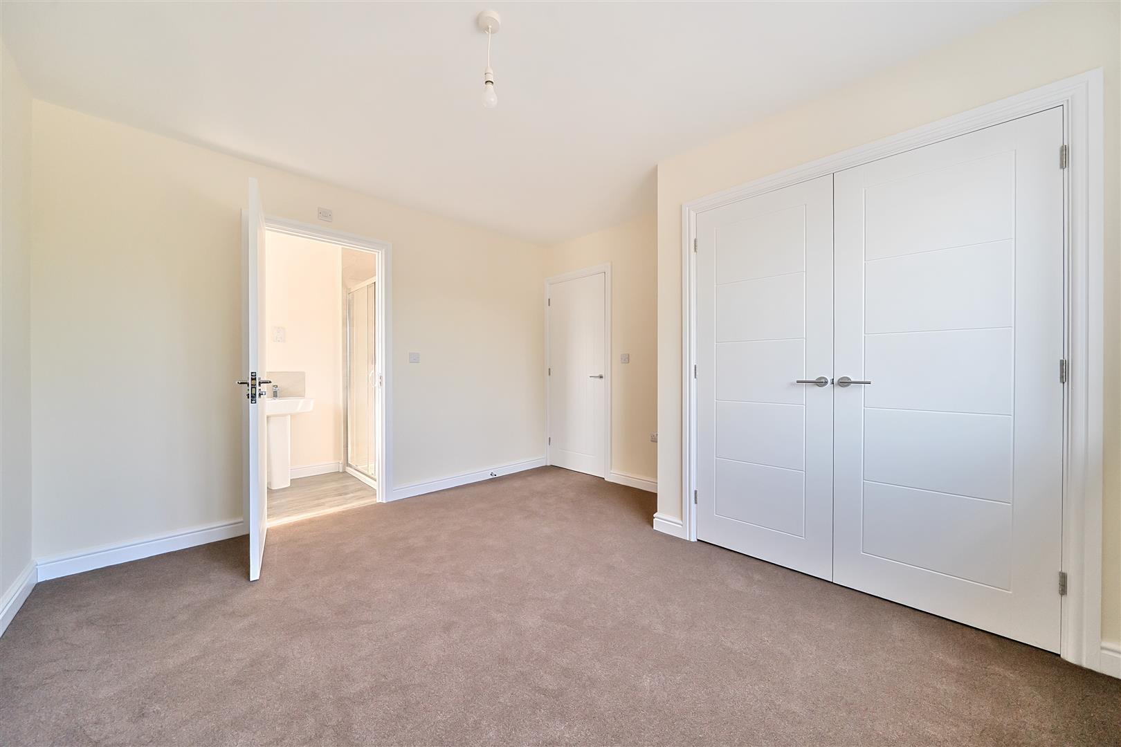Property Image 5e7fee8c-2f8e-45f6-ac82-b84926e9fe89