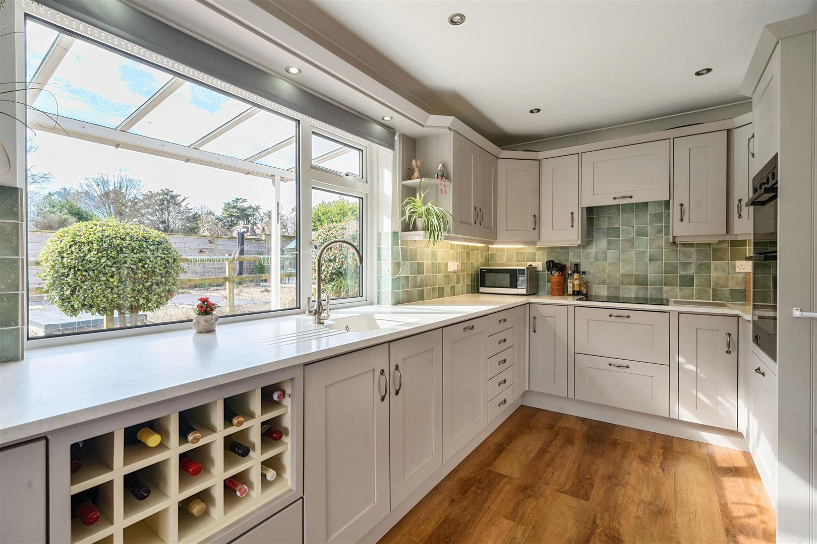 Property Image 5e855300-8313-45b3-b946-8b9a1236cbd3