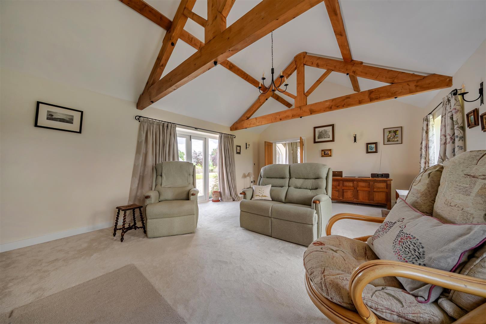 Property Image 5e8e3074-6dde-4a5d-b9bc-8b6b81662351