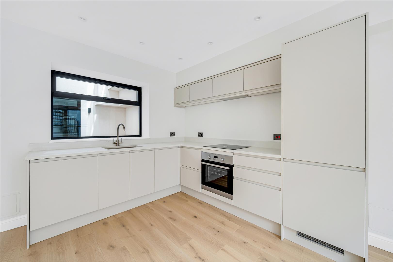 Property Image 5e907ece-fdf3-4111-92c9-2dd61dc71f2b