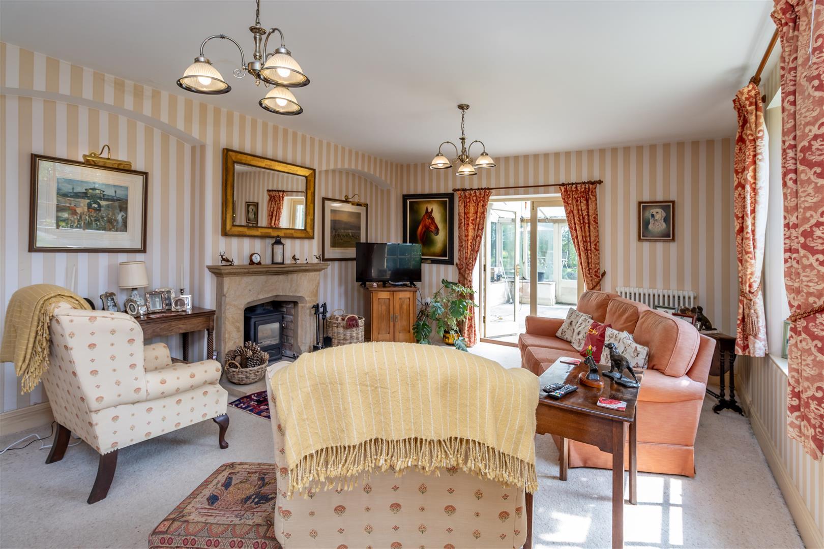Property Image 5e92d4a4-d72e-486a-9abe-0d0504274f68