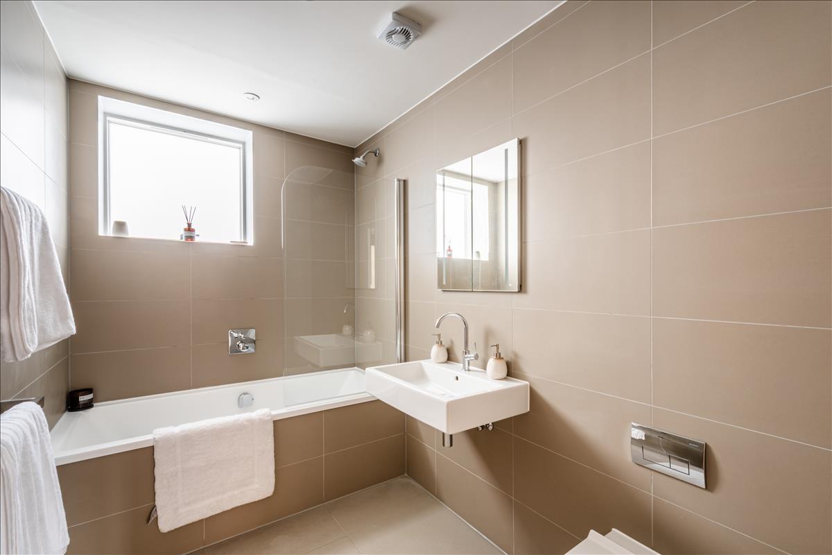 Property Image 5e982598-3065-4a27-856f-bc9d5defefae