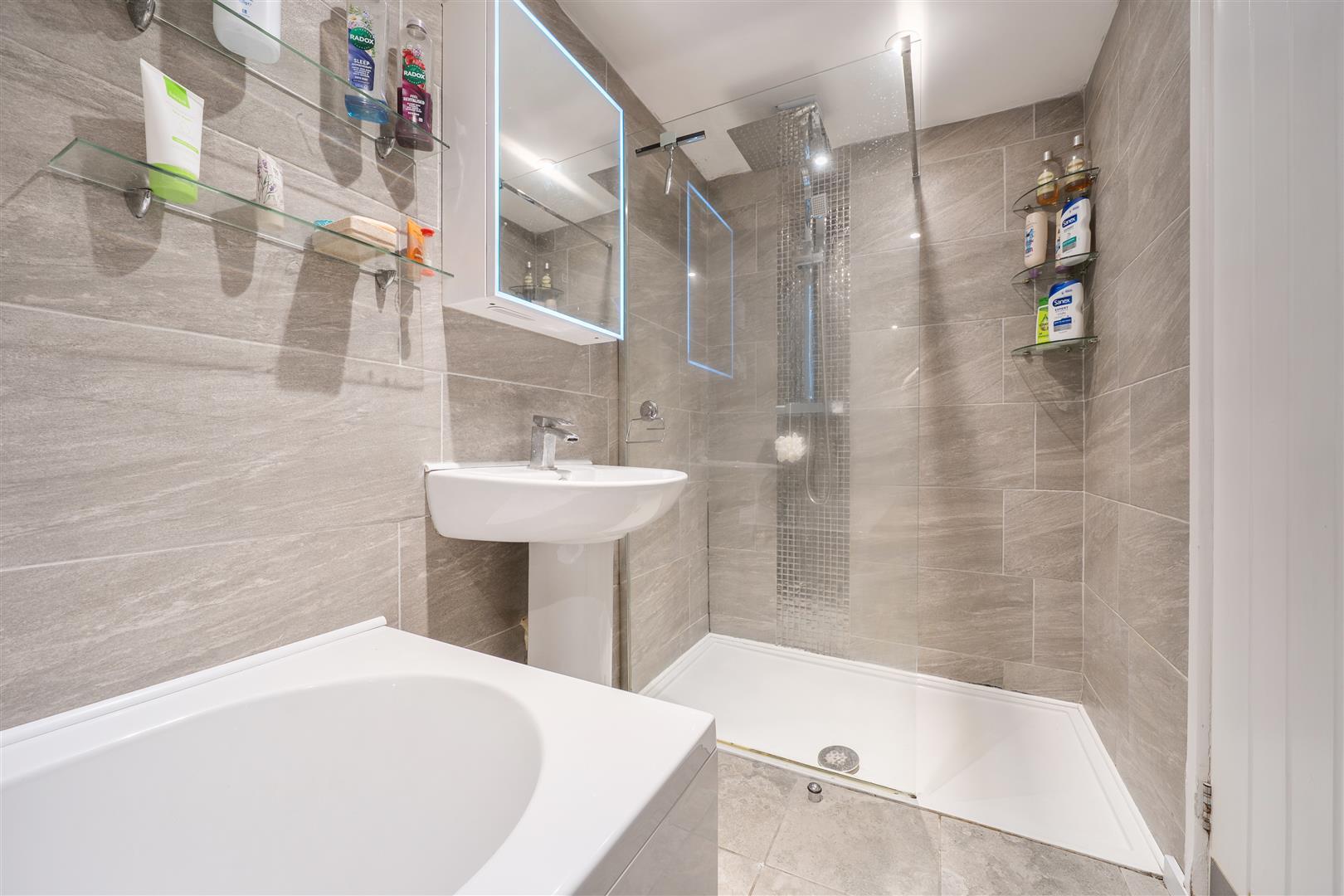 Property Image 5e9bb82e-7147-4d9a-a3ab-385e8ca4d296