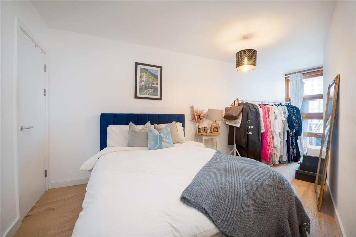Property Image 5e9ea2bf-fe25-487f-bbb8-d3950a684151