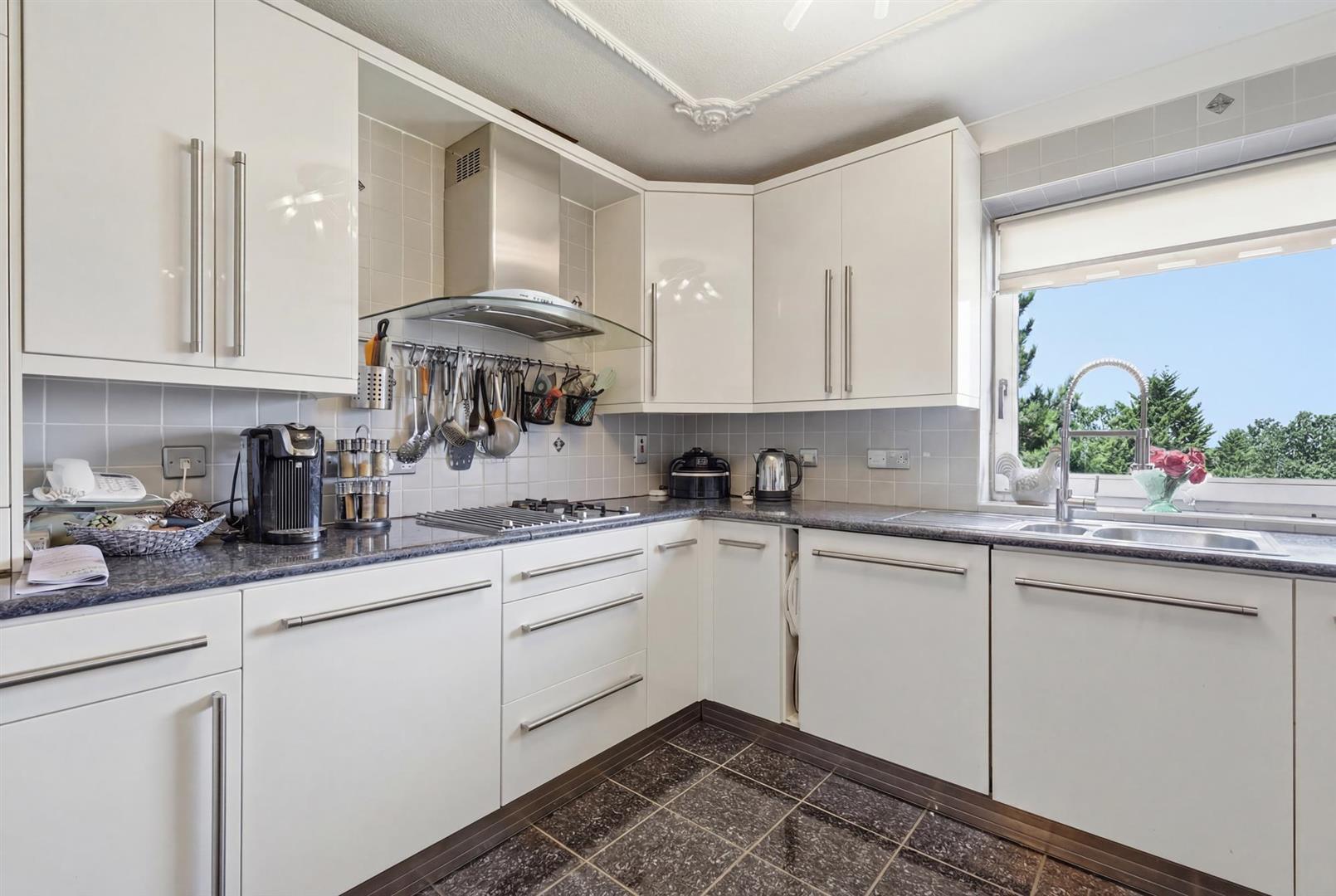 Property Image 5ea51d79-4598-4027-9737-96c94f02e5ba