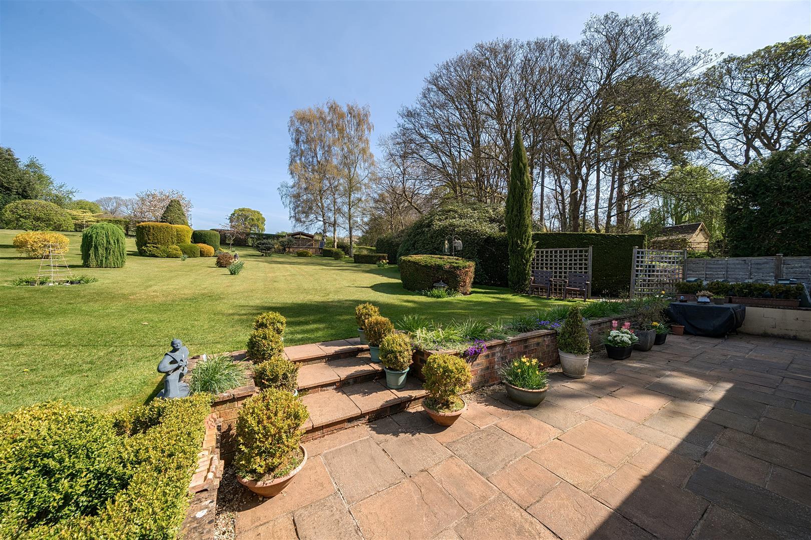 Property Image 5ead9aac-62b2-4eda-9c06-800d07ec0ad8