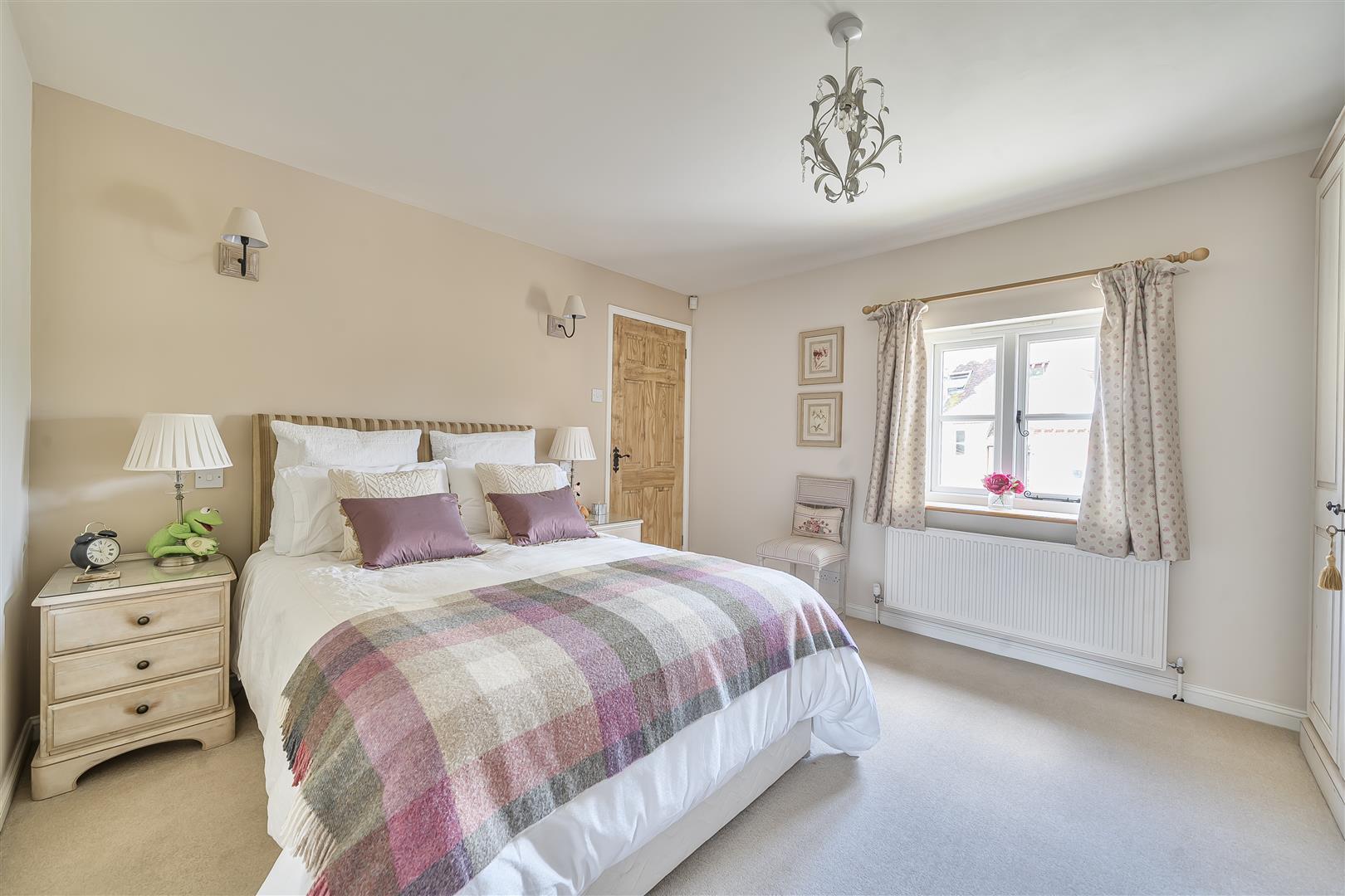 Property Image 5ef287f7-1d2a-4a7a-9041-6a8f85f58b07