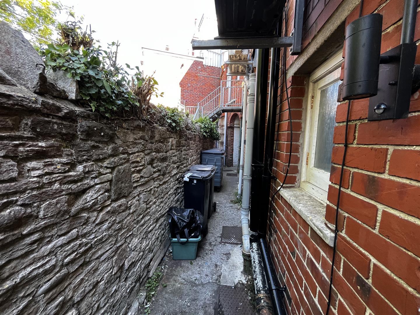 Property Image 5ef5287c-7a38-4694-9dc1-be259ce3ae50